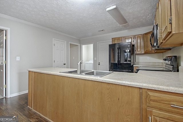 kitchen featuring crown molding, dark wood-type flooring, black appliances, and sink