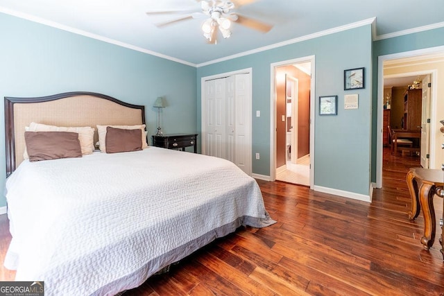 bedroom with ceiling fan, a closet, crown molding, and dark hardwood / wood-style floors