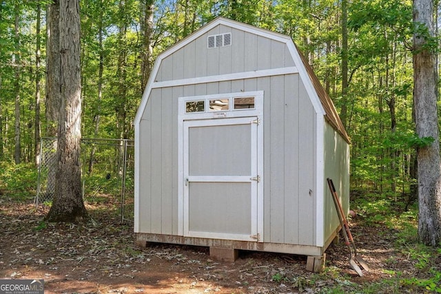 view of outbuilding