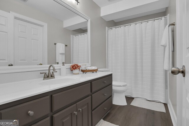 bedroom featuring vaulted ceiling, light colored carpet, and ceiling fan