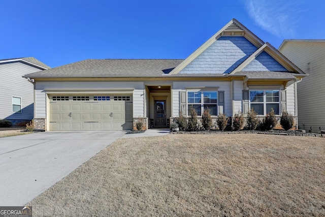 view of front facade with a garage