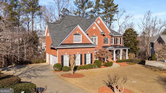 view of front facade with a garage