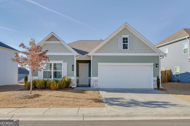 view of front facade with a garage