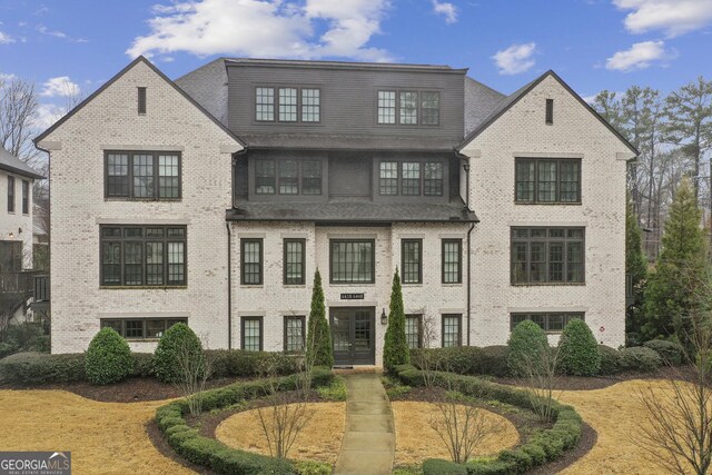 view of front facade with french doors