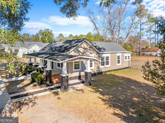 view of front of property