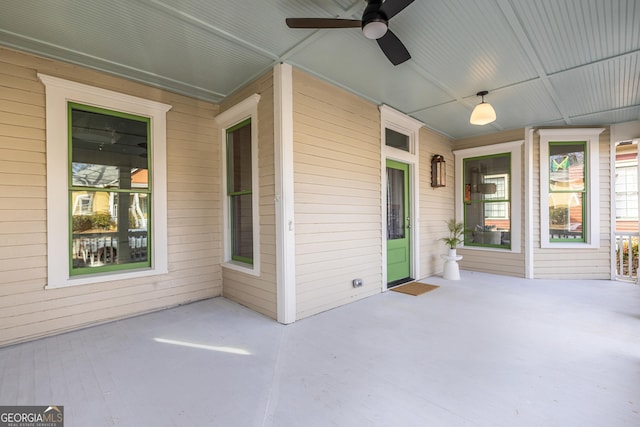 view of patio with ceiling fan