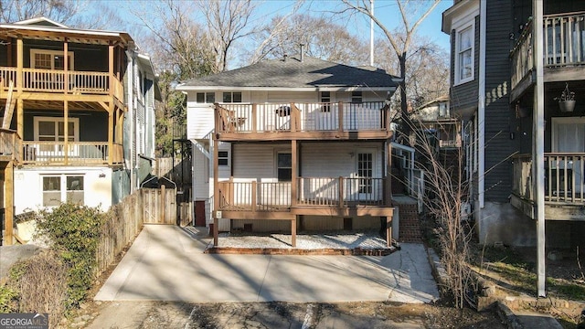 exterior space featuring a balcony