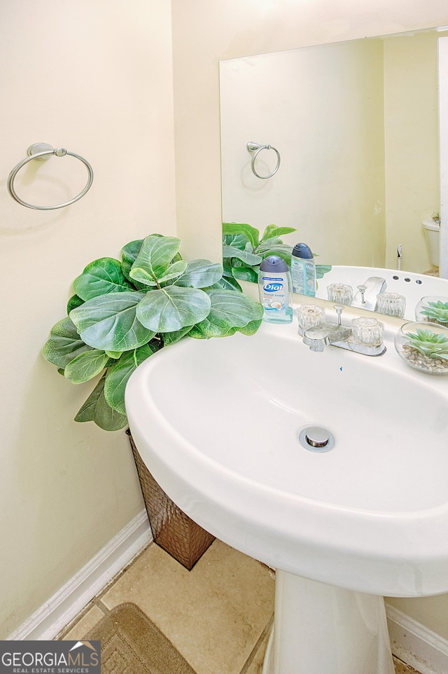 bathroom featuring tile patterned floors