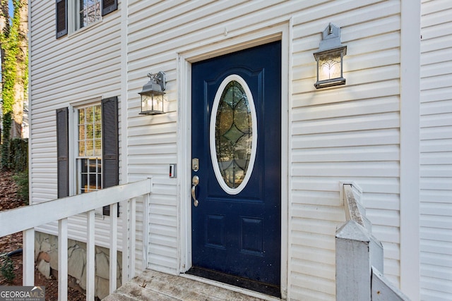 view of property entrance