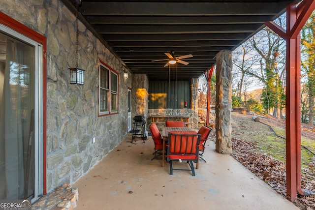 view of patio with ceiling fan