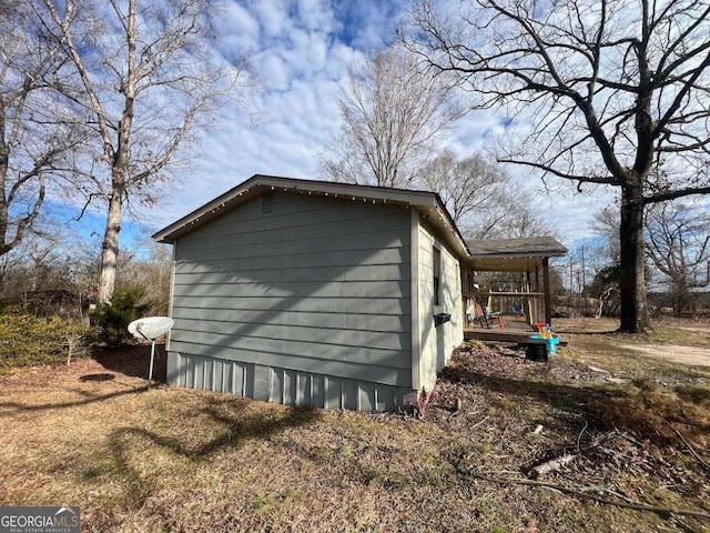 view of side of property