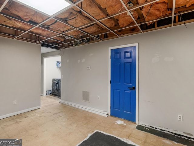 basement featuring washer / dryer