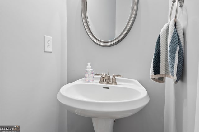 189 Bear Cub Way, Bogart, GA 30622 - bathroom featuring a sink