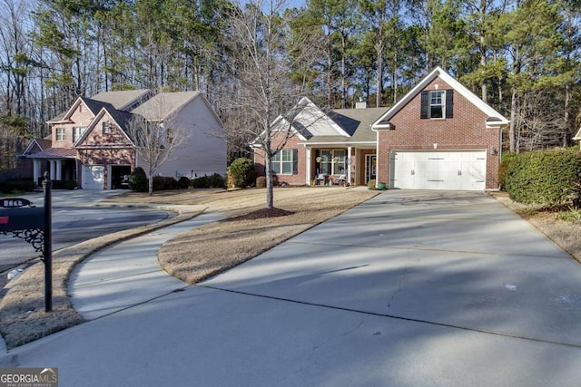 view of front property featuring a garage