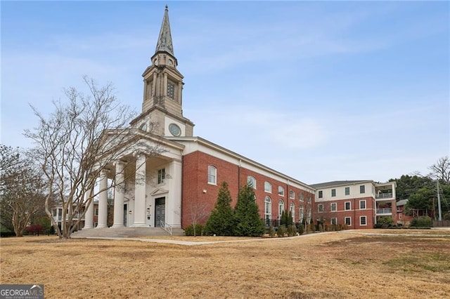 view of building exterior