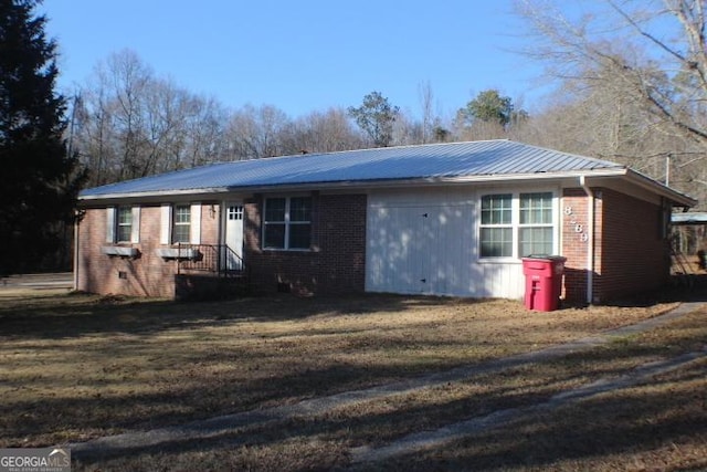 8269 Mccardle Brook Dr, Lizella, GA 31052 - single story home featuring a front yard