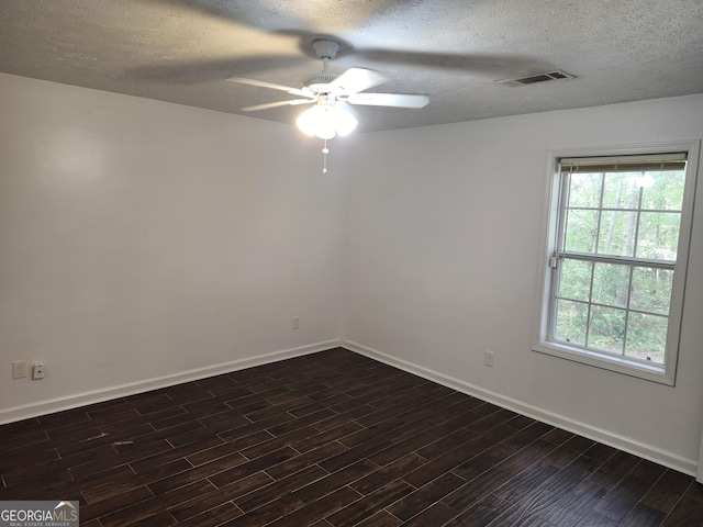 unfurnished room featuring a textured ceiling and ceiling fan