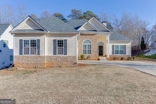 view of front of house