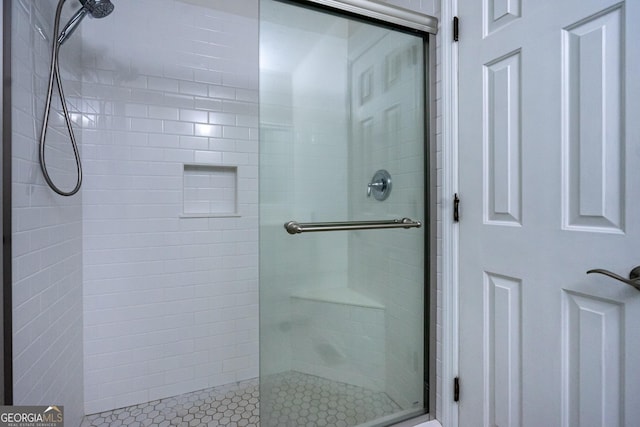 49 Post Oak Dr, Lagrange, GA 30240 - full bathroom featuring a stall shower
