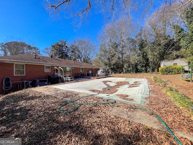 view of yard with a patio