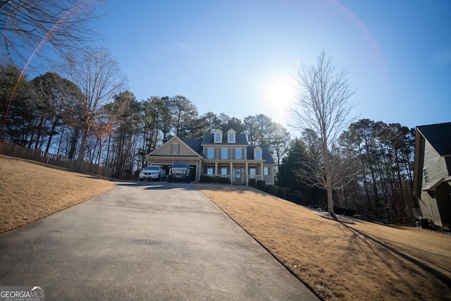 view of front of property featuring a garage