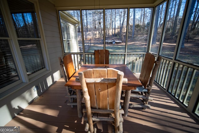 view of sunroom / solarium