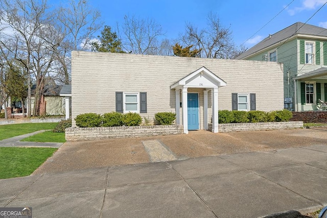 view of front of home