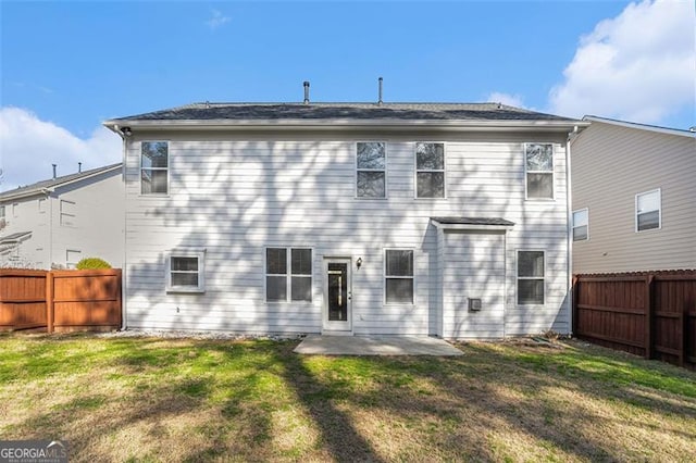 3055 Cooper Woods Ln, Loganville, GA 30052 - back of property with a fenced backyard
