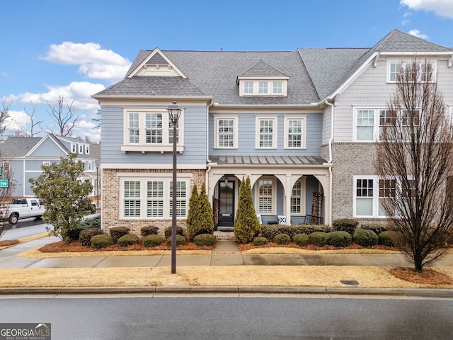 view of front of home with covered porch