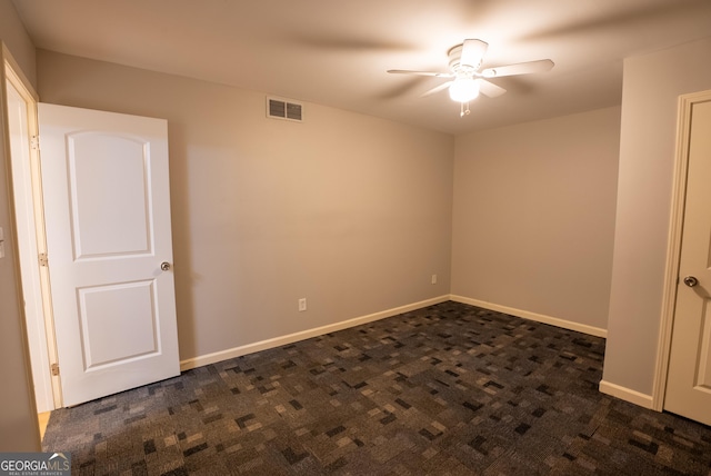 unfurnished room featuring ceiling fan