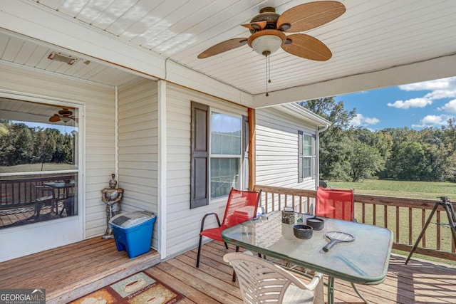 deck with ceiling fan