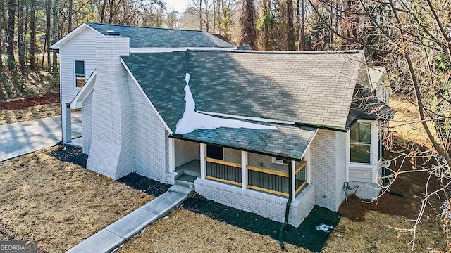 view of front of house with covered porch