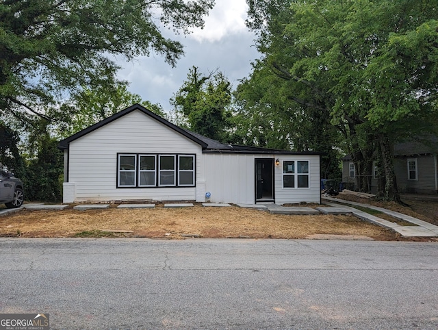 view of front of house