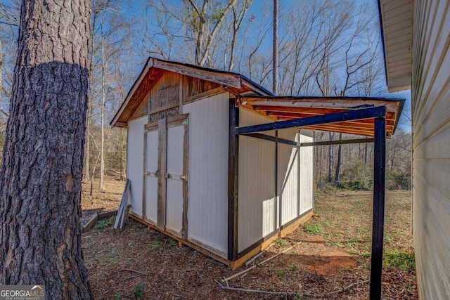 view of outbuilding