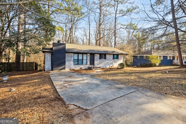 view of front of property