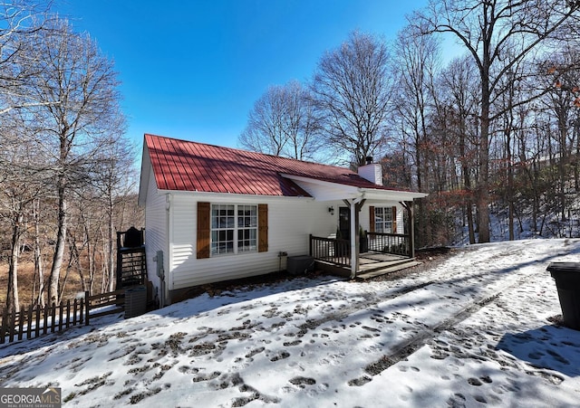 view of front of house