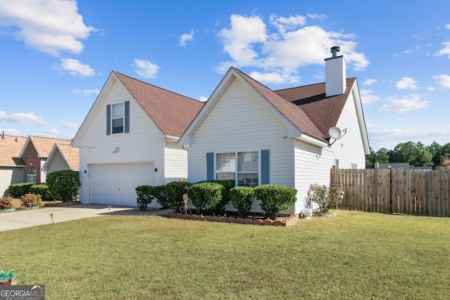 view of front facade featuring a front lawn and a garage