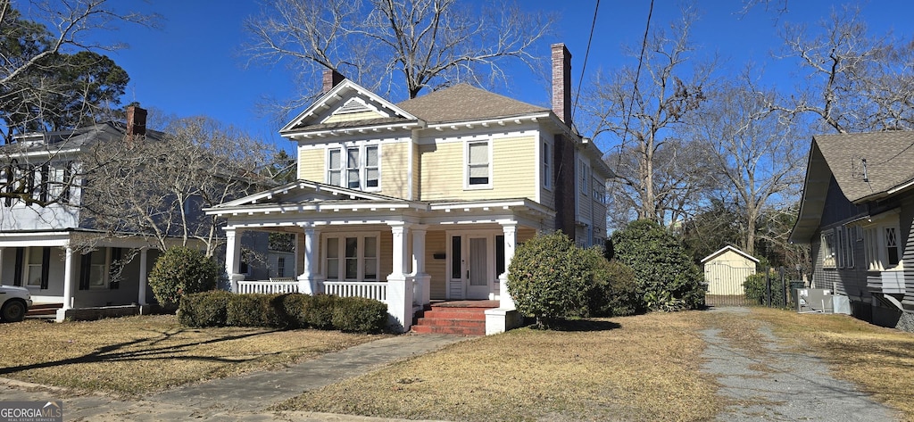 view of front of house featuring covered porch