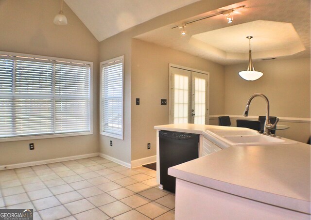 carpeted spare room featuring sink and ceiling fan