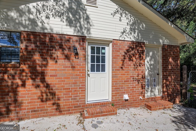 view of property entrance