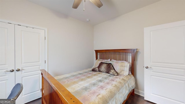 bedroom featuring a closet and ceiling fan