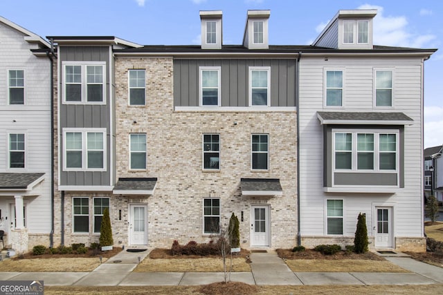 view of townhome / multi-family property