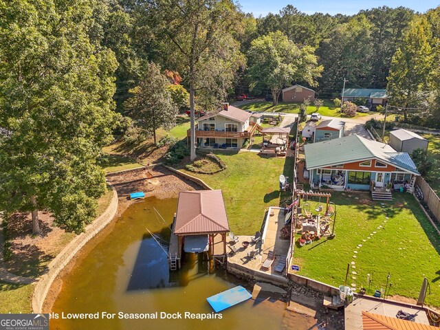 bird's eye view featuring a water view