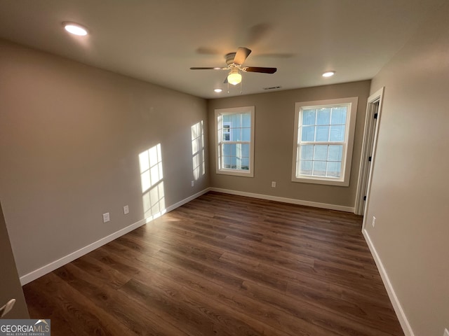 410 Hardy Ave SW, Rome, GA 30161 - unfurnished room featuring dark wood-type flooring, baseboards, recessed lighting, and ceiling fan