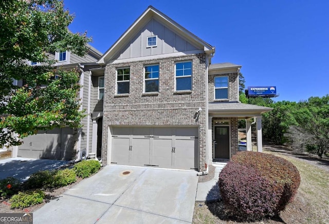 craftsman-style house with a garage