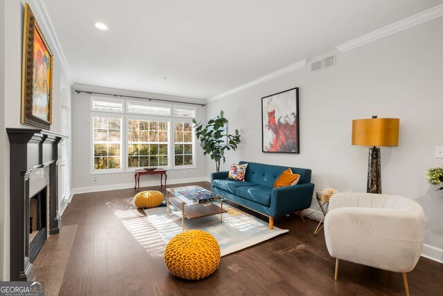 3047 Lenox Rd NE Unit 1108, Atlanta, GA 30324 - living room featuring crown molding and dark wood-type flooring
