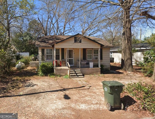 view of front of property with covered porch