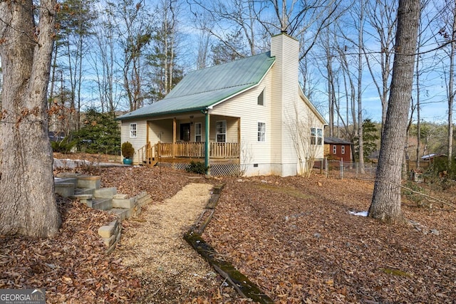 view of front facade featuring covered porch