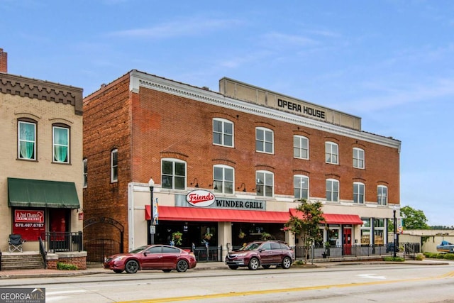 view of building exterior