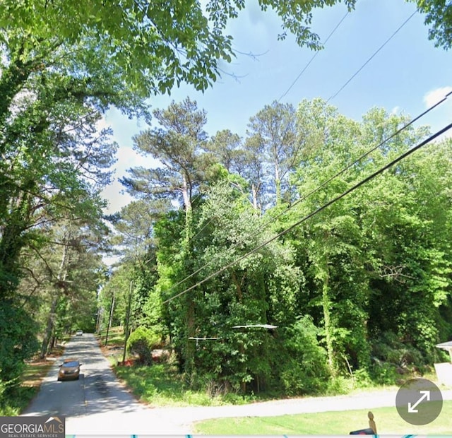 Listing photo 3 for 2617B SW Butner Rd SW, Atlanta GA 30336